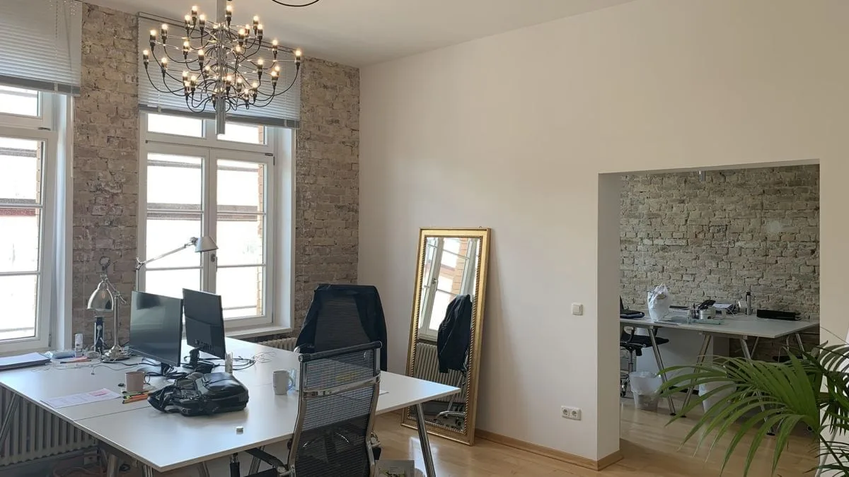 Neue-Golden-Ross-Kaserne, Privatbüro mit 4 Arbeitsplätzen, Mainz