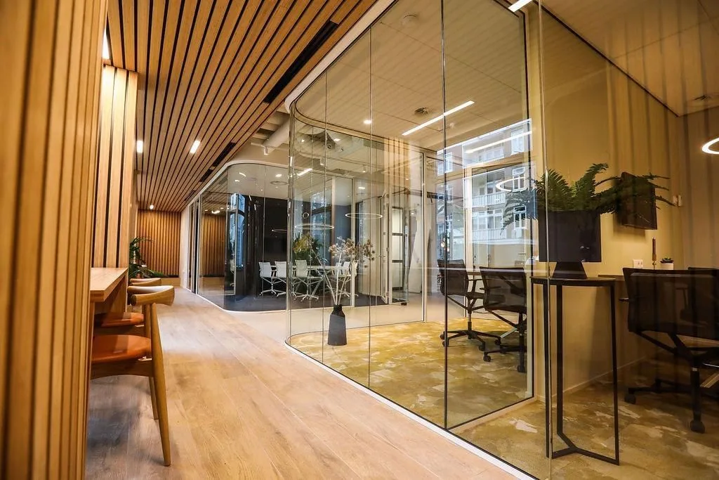 Newday Offices Amsterdam Zuid, Meeting room for 6 people, Amsterdam