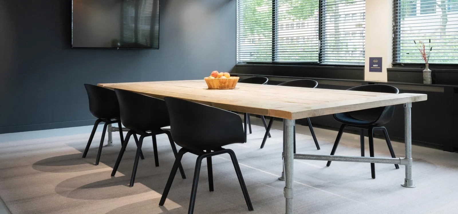 Newday Offices Amsterdam Zuid Oost, Meeting room for 6 people, Amsterdam