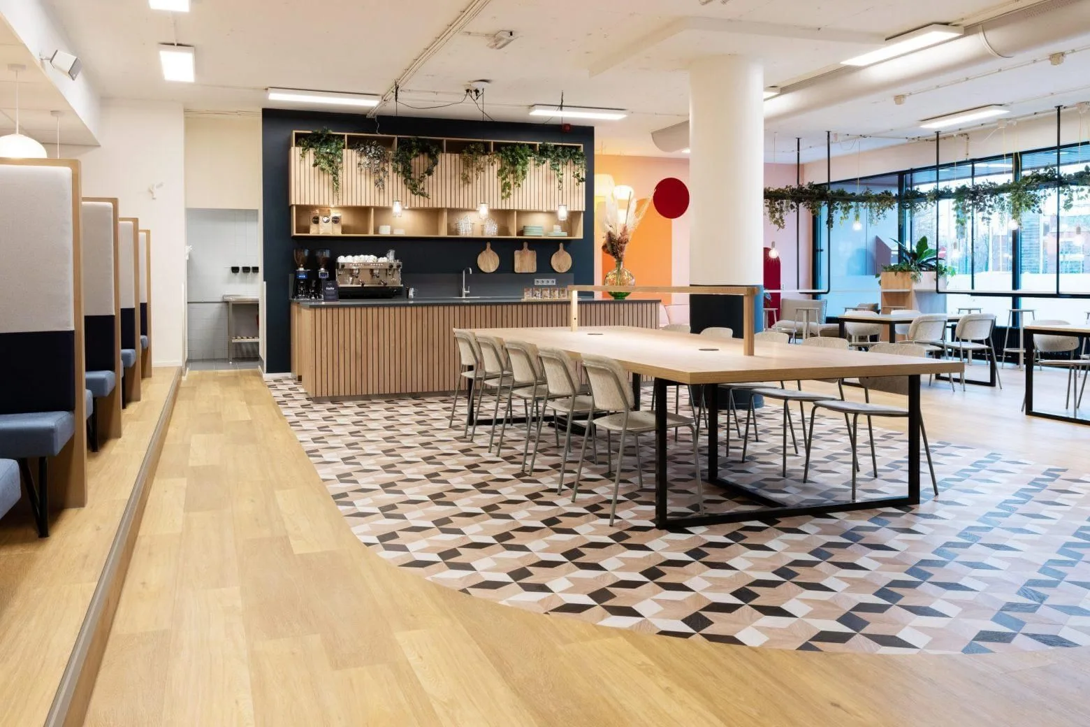 Newday Offices Arnhem, Cafétéria, Arnhem
