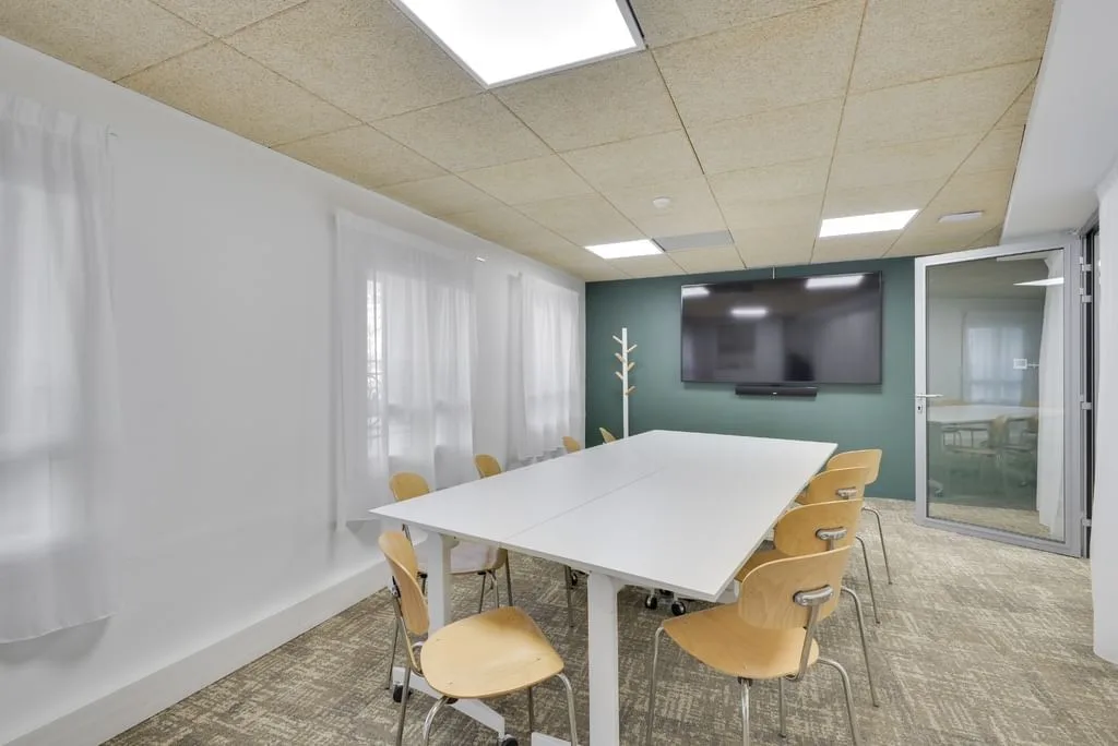 Newton Offices Joliette, Salle de réunion 8 personnes, Marseille 2e