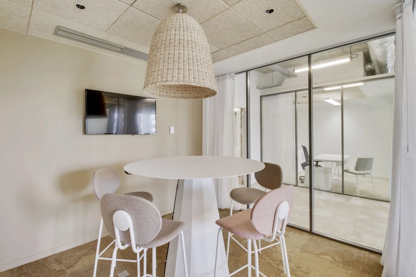 Newton Offices Vaise, Besprechungsraum für 4 Personen, Lyon 9e