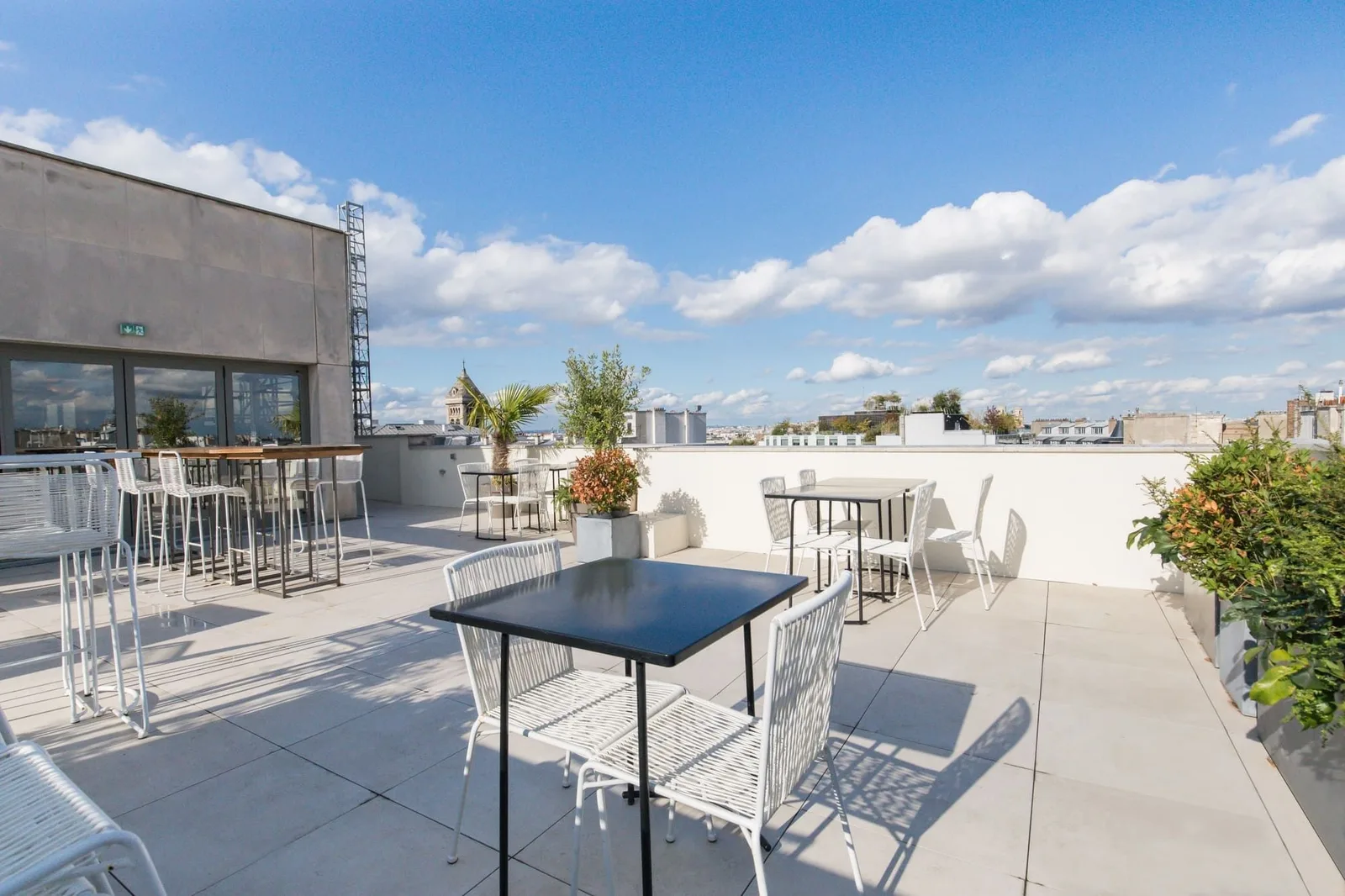Newtown Square, Terrasse und Außenbereich, Paris 14e