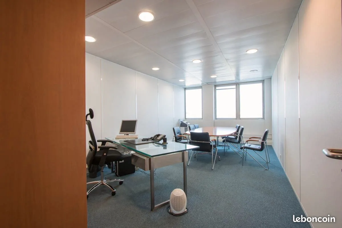 Nexim Office Tour d'Asnières, Private office, 1 desk, Asnières-sur-Seine