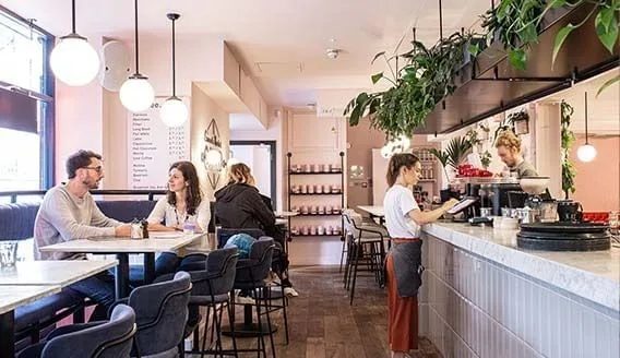 Nexus Farringdon, Cafétéria, Londres