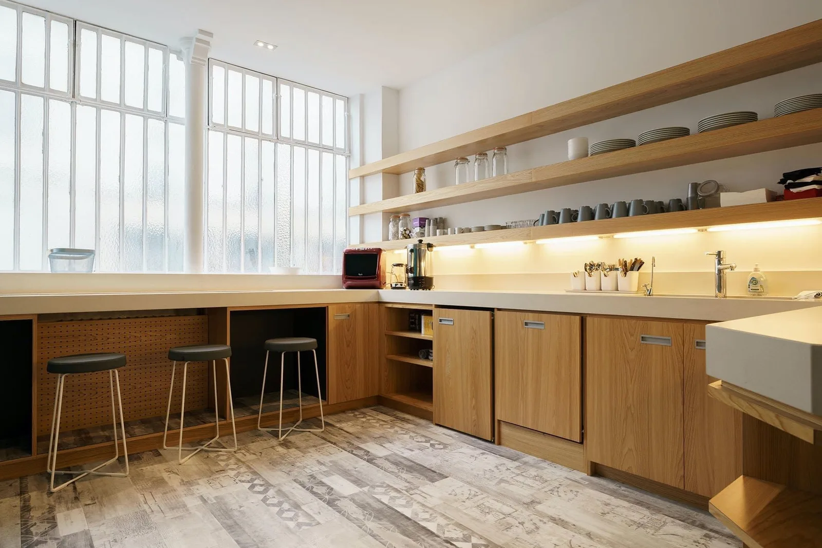 Nice Cowo, Kitchen, Paris 11e