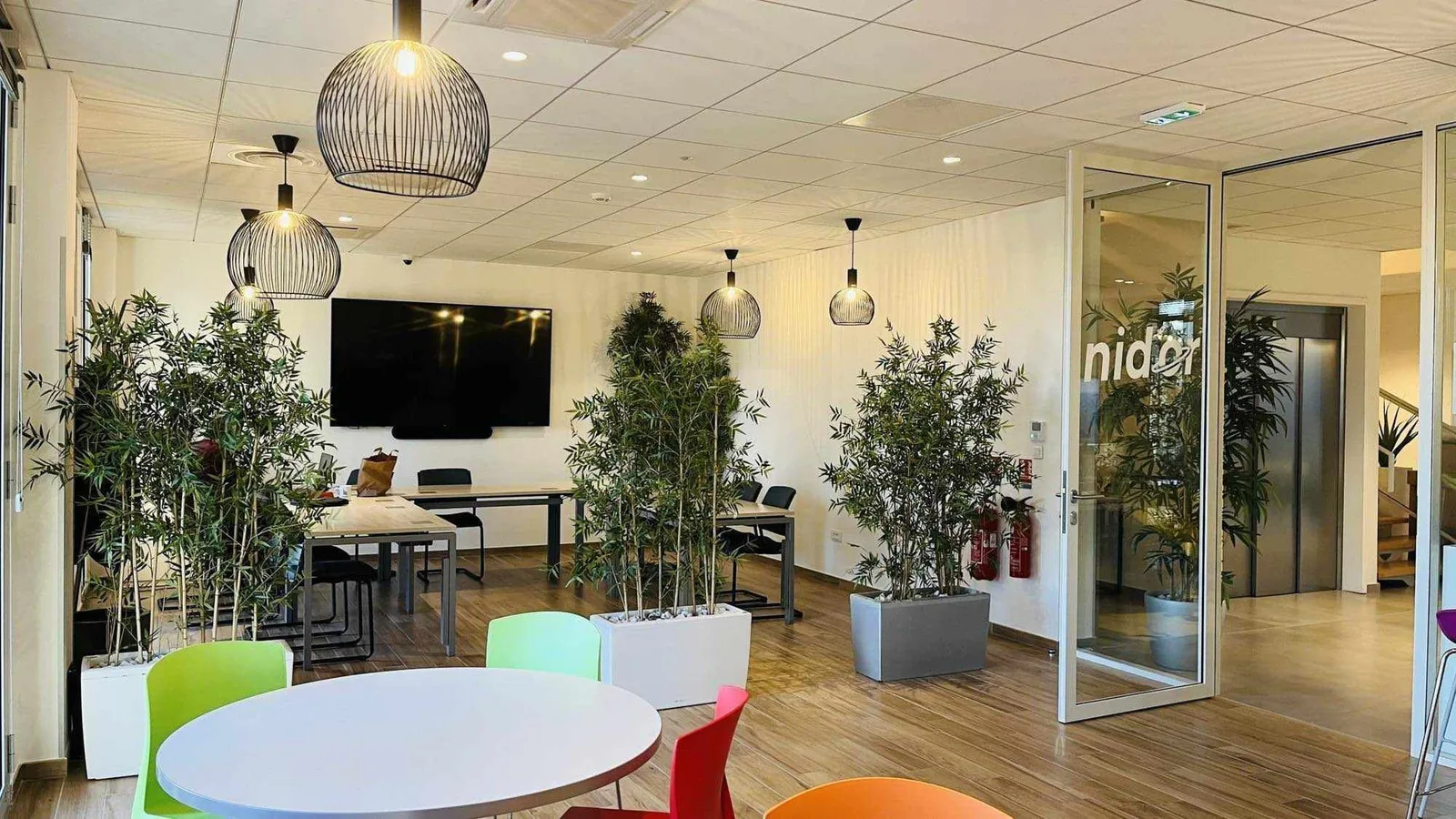 NIDWORK Lyon Monts d'Or, Coworking-Space, Saint Didier au Mont d’Or