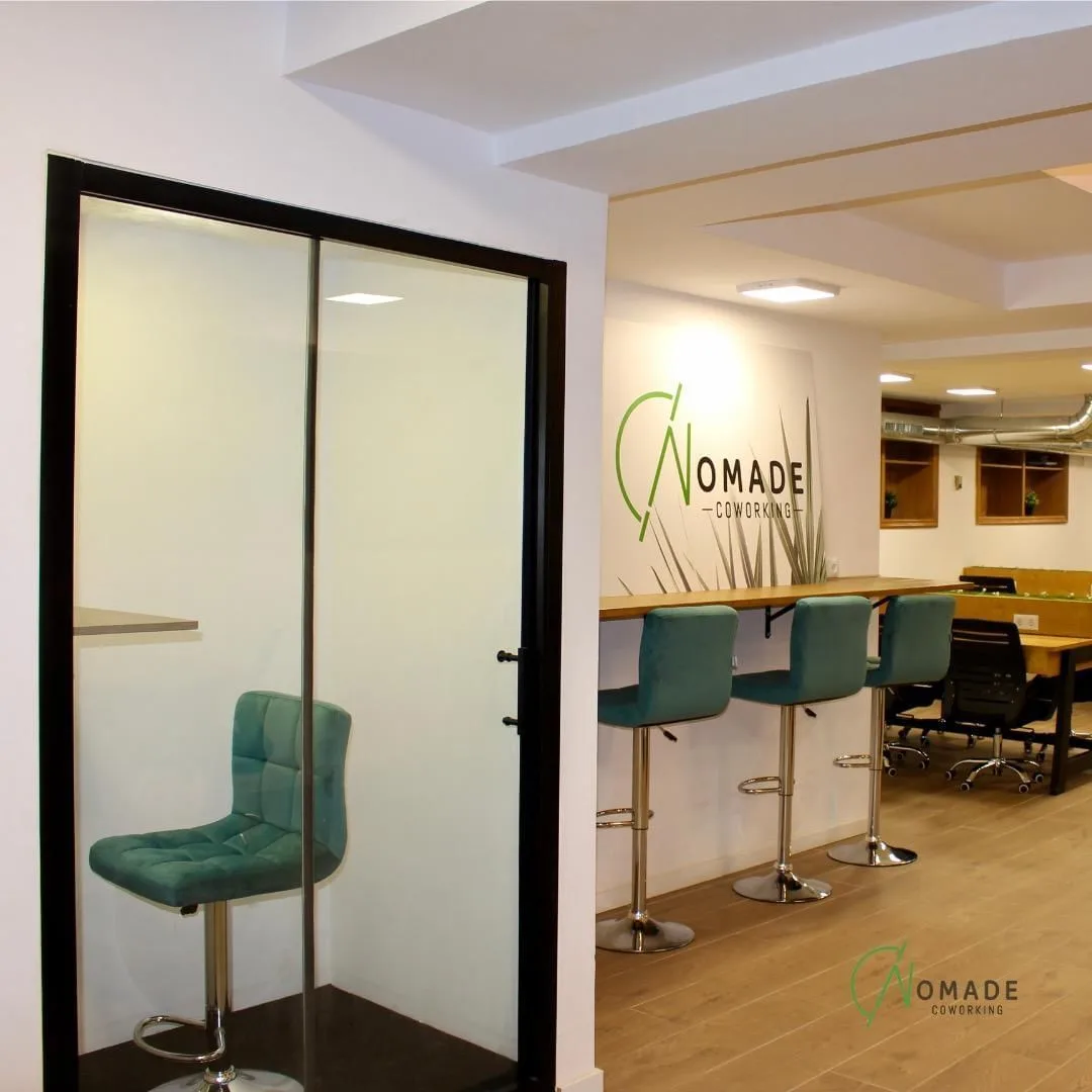 Nomade Coworking Valencia, Cabina telefónica, Valencia