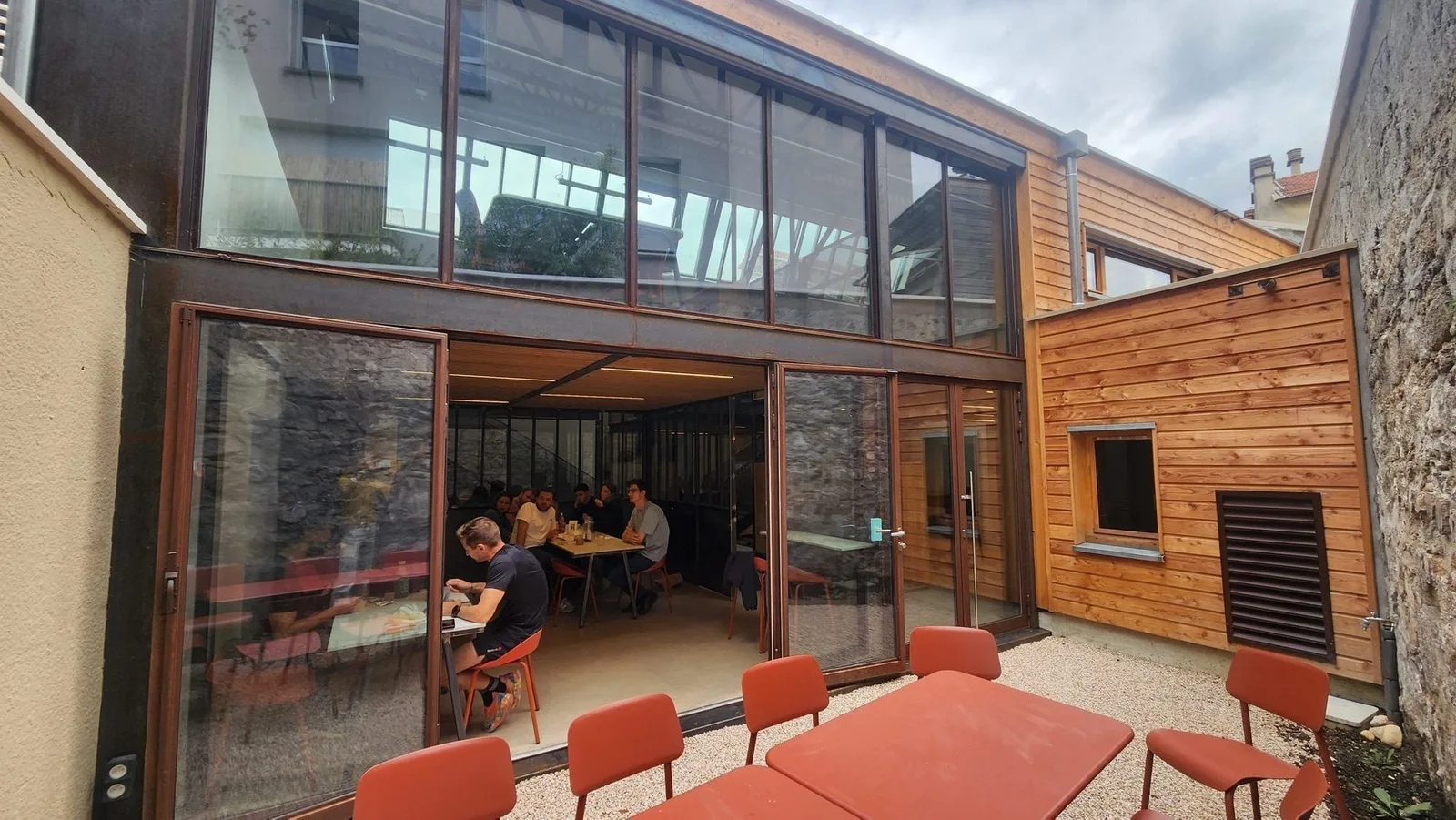 NOO Coworking, Terrasse und Außenbereich, Oullins-Pierre-Bénite