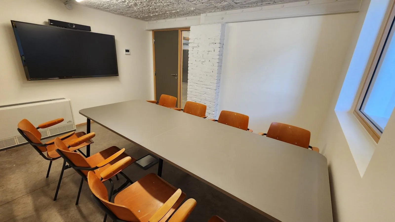 NOO Coworking, Besprechungsraum für 8 Personen, Oullins-Pierre-Bénite