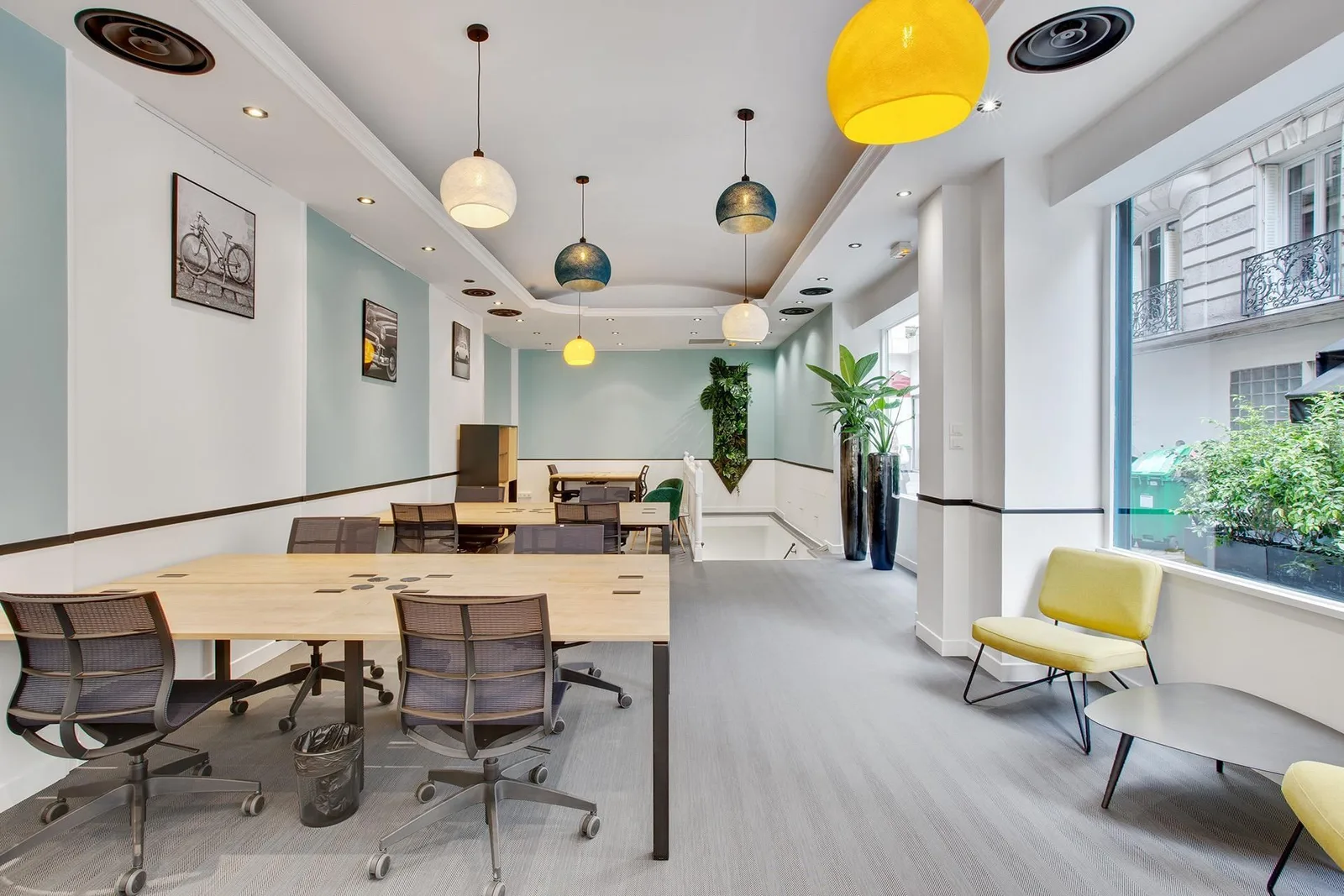 Les Nouveaux Bureaux 35 Beaubourg, Großraumbüro, Paris 3e