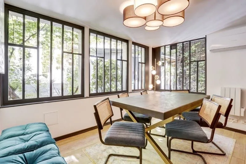 Les Nouveaux Bureaux Archives, Meeting room for 6 people, Paris 3e