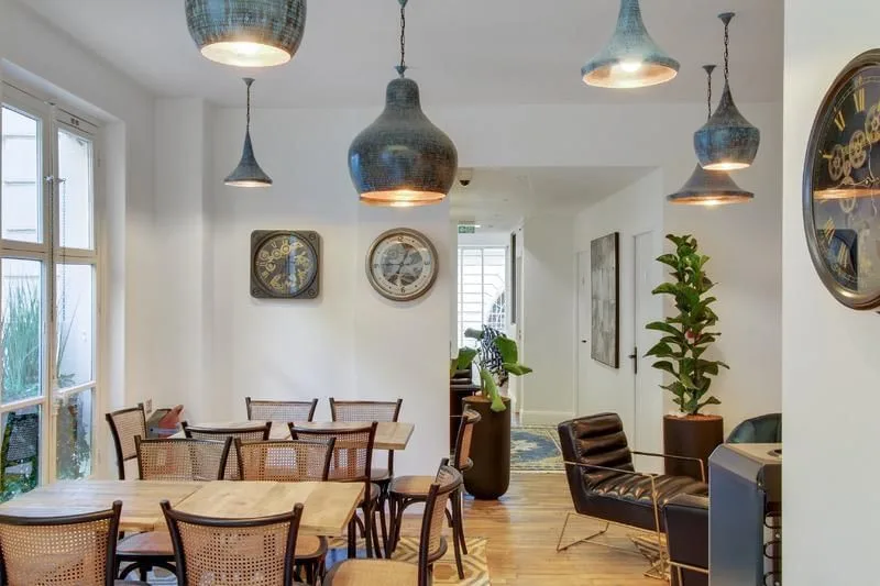 Les Nouveaux Bureaux Mail, Cafeteria, Paris 2e