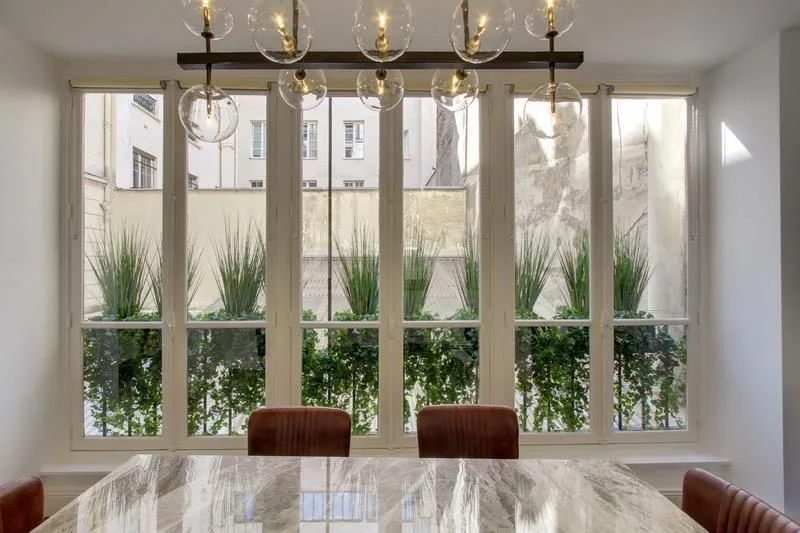 Les Nouveaux Bureaux Mail, Meeting room for 4 people, Paris 2e