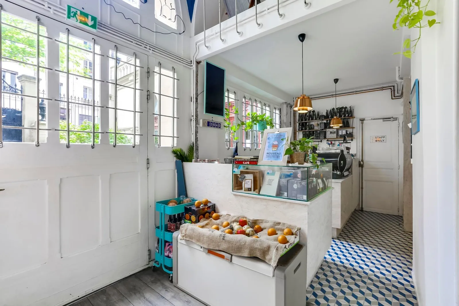 Nuage Café, Empfang, Paris 5e
