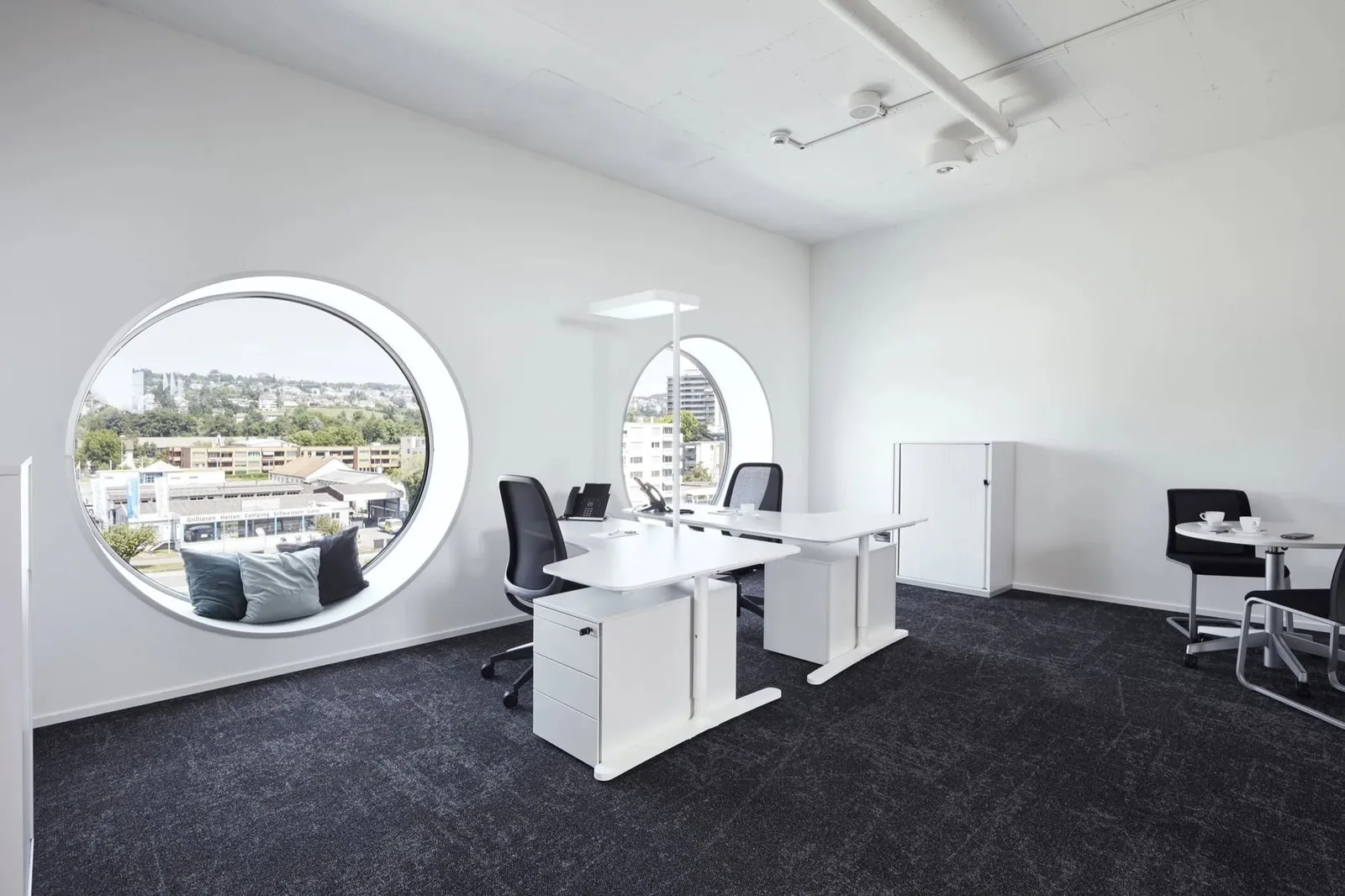 OBC Suisse Zürich West, Private office, 2 desks, Zurich