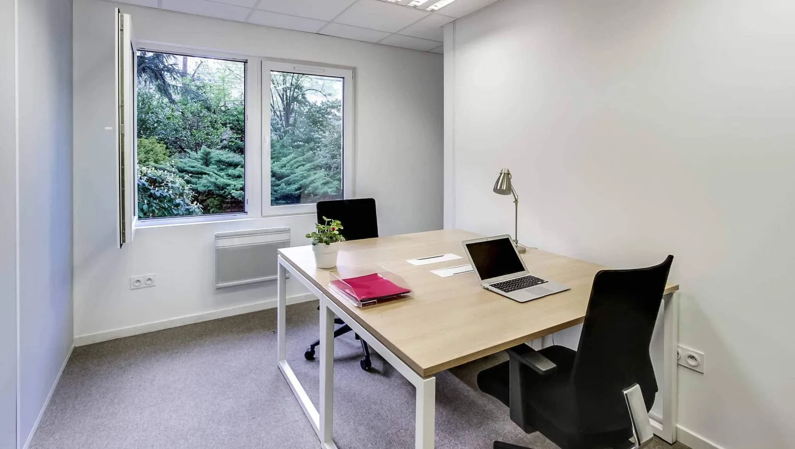 OCP Business Wagram, Private office, 2 desks, Paris 17e