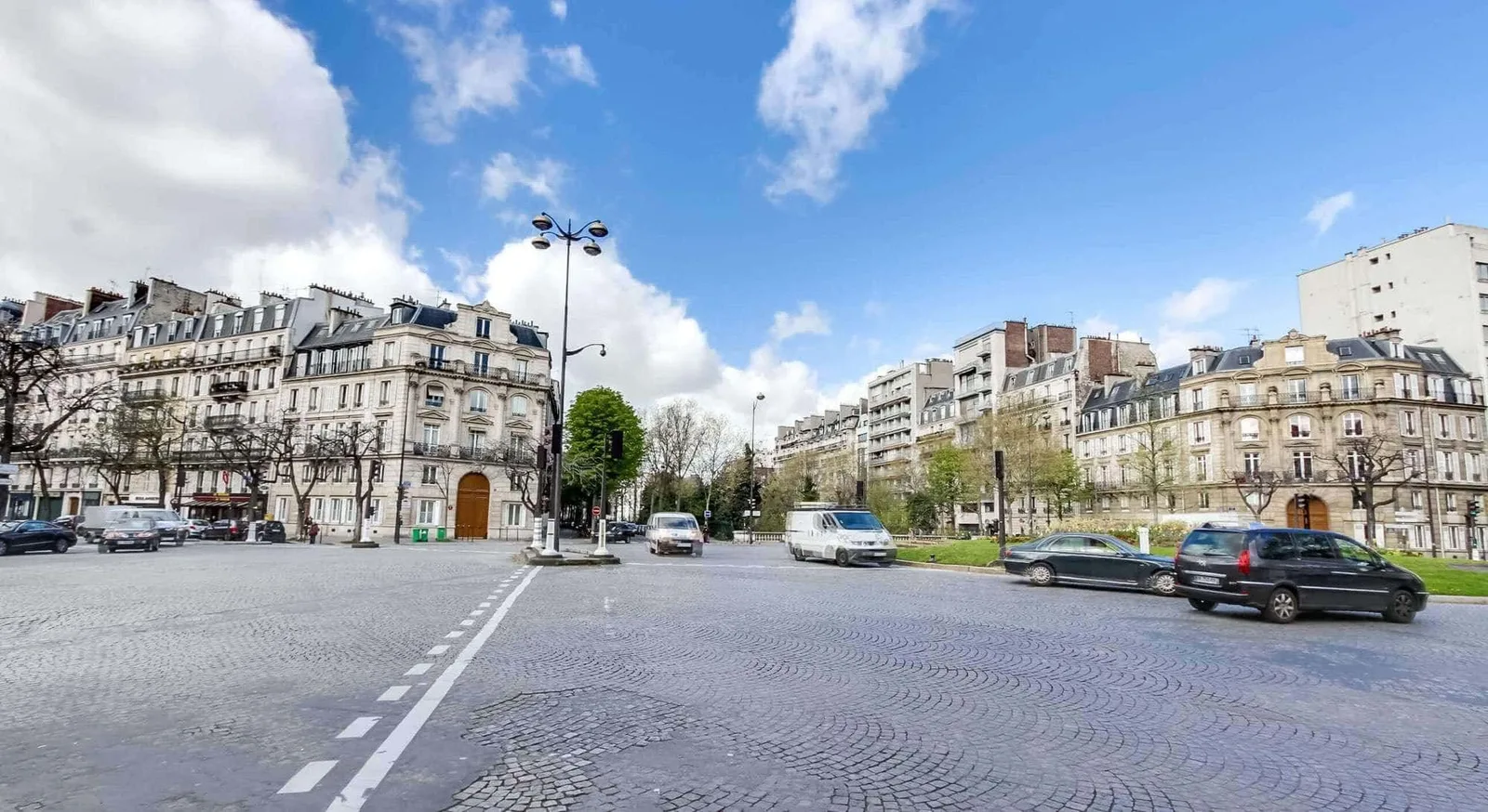 OCP Business Wagram, Building facade, Paris 17e