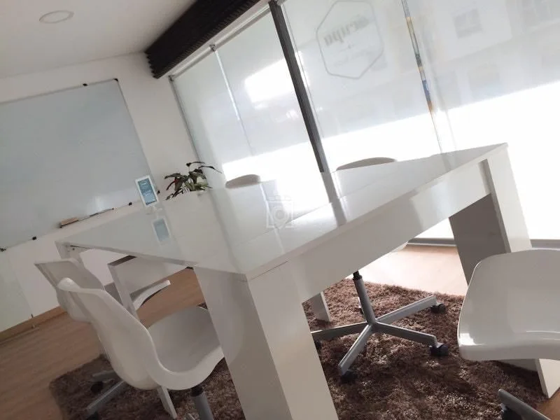 Ocupa Cowork Aveiro, Sala de reuniões para 4 pessoas, Aveiro