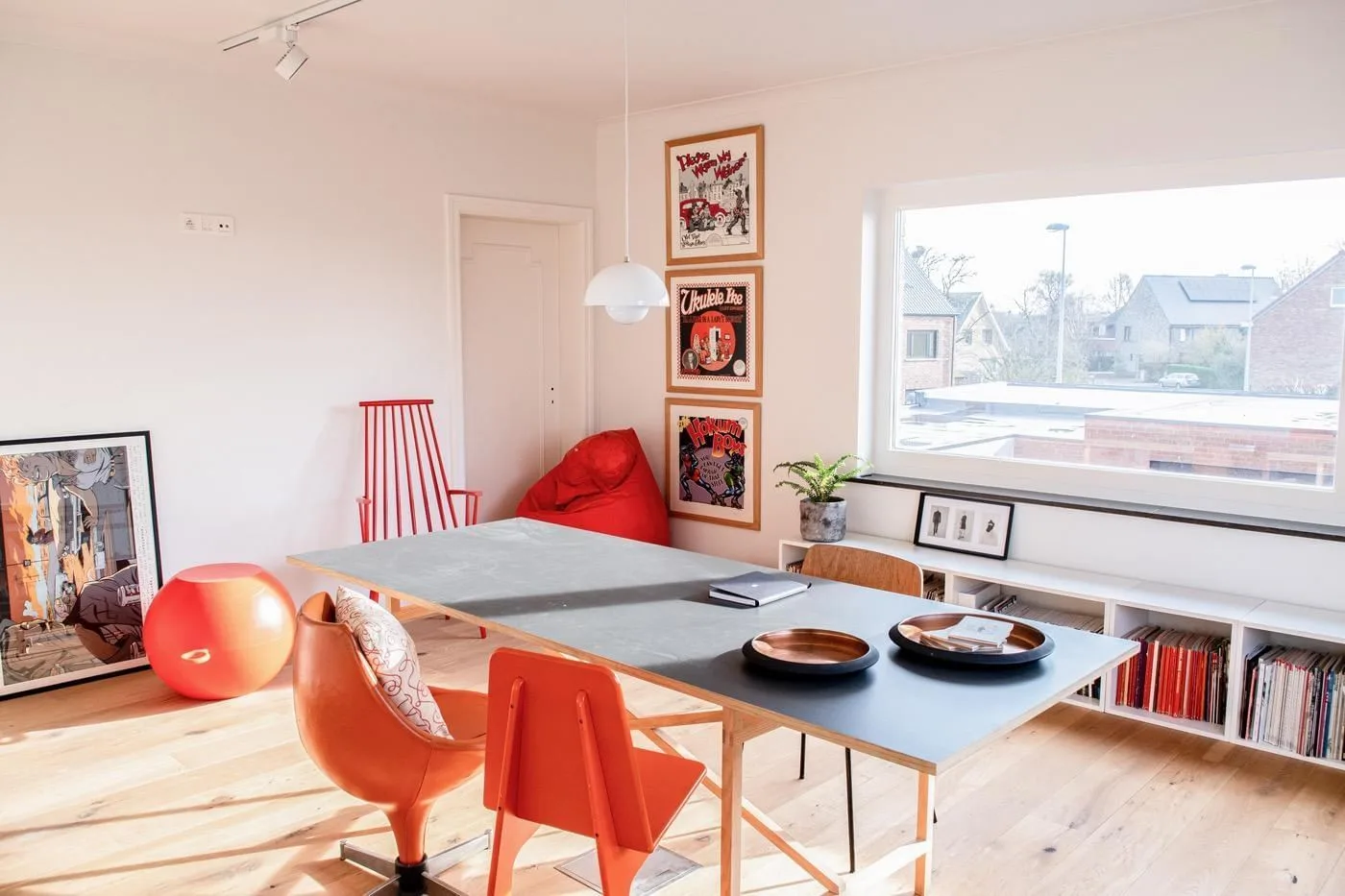 Office 407, Salle de réunion 3 personnes, Zedelgem