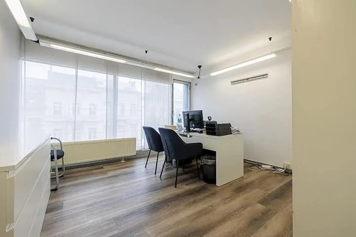 Office Antwerp, Privékantoor met 2 werkplekken, Antwerpen