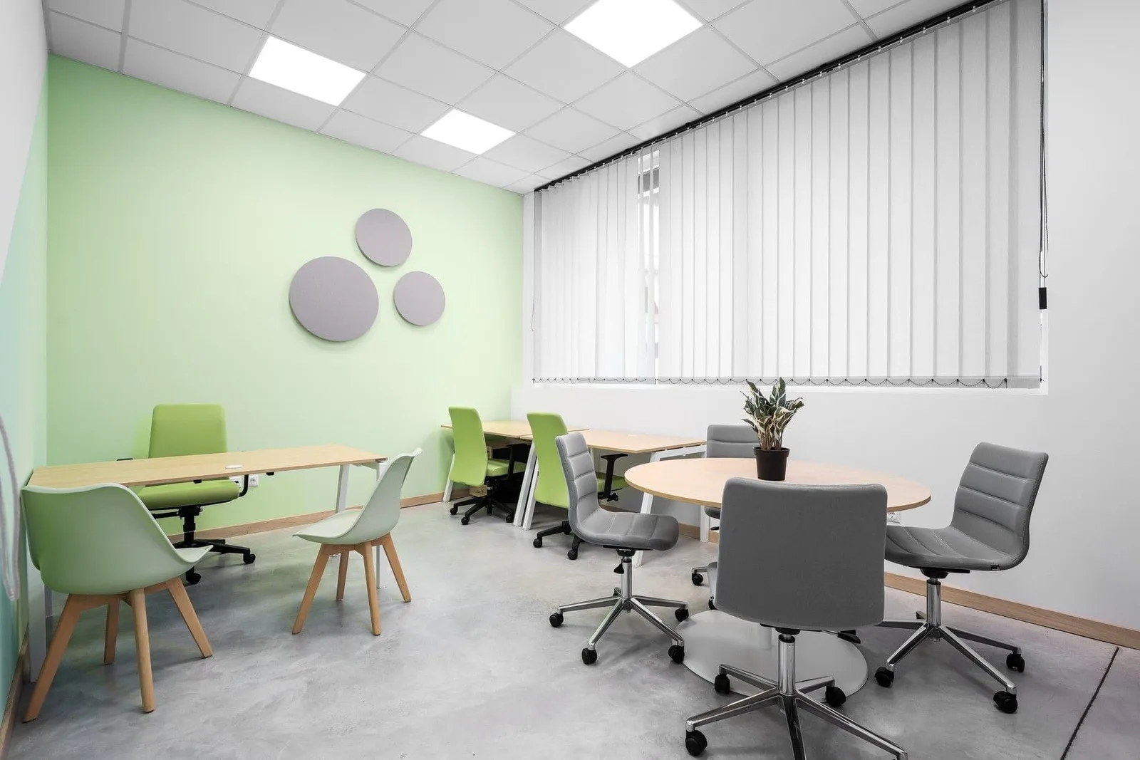 Office Club East, Private office, 3 desks, Thermi