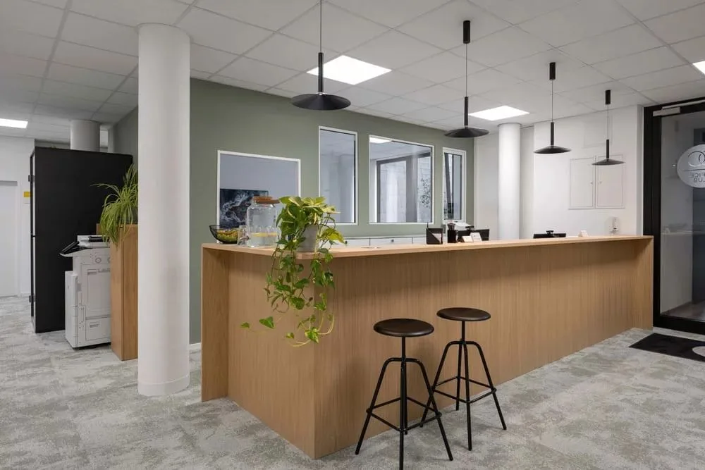 Office Club Hannover an der Oper, Empfang, Hannover