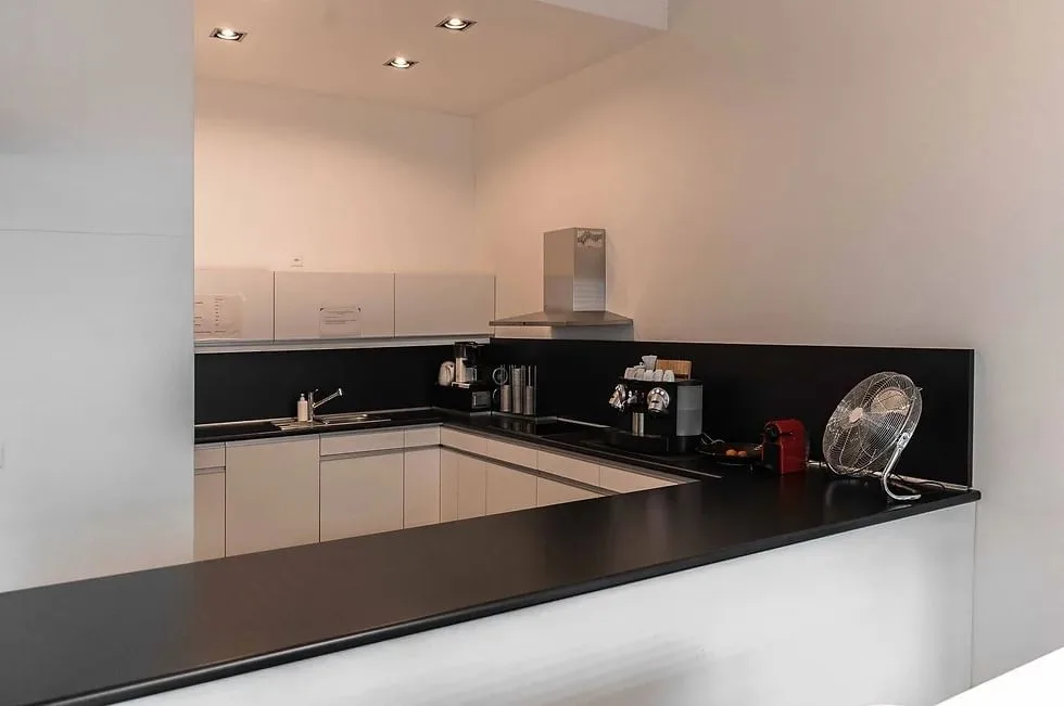 Office Hub, Kitchen, Vevey