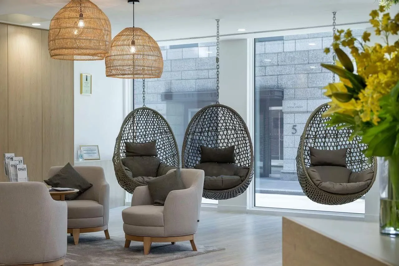 Office Space in Town - Tudor Street, Lounge, London