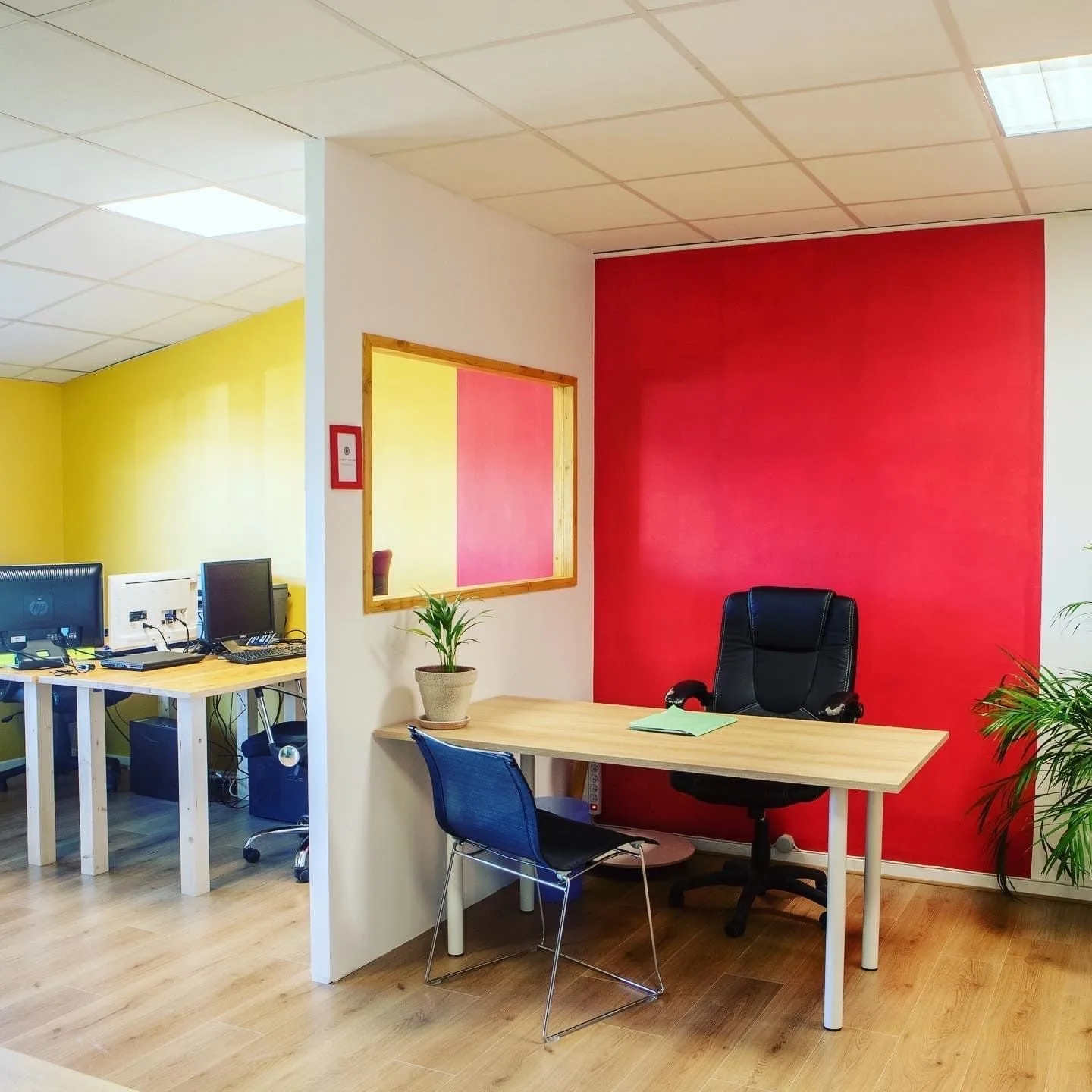 Office & Vous, Private office, 3 desks, Bayonne
