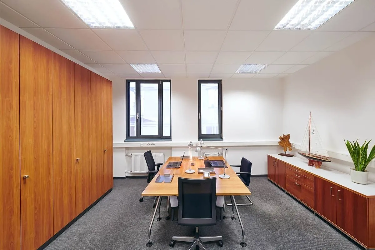 Office56, Private office, 4 desks, Aschaffenburg