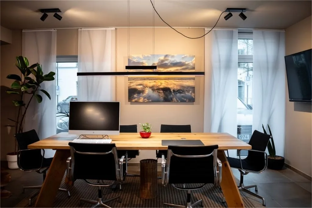OfficeLikeHome, Besprechungsraum für 6 Personen, Oberhaching
