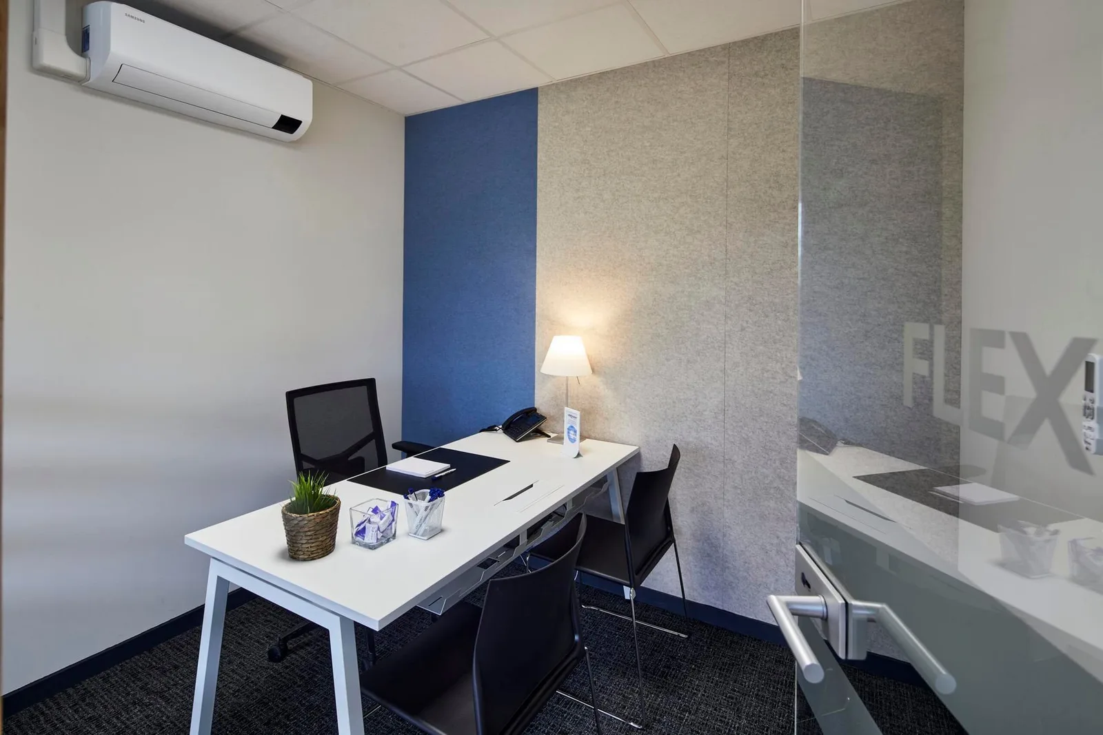 Officenter Pelt, Bureau privatif 1 poste, Pelt