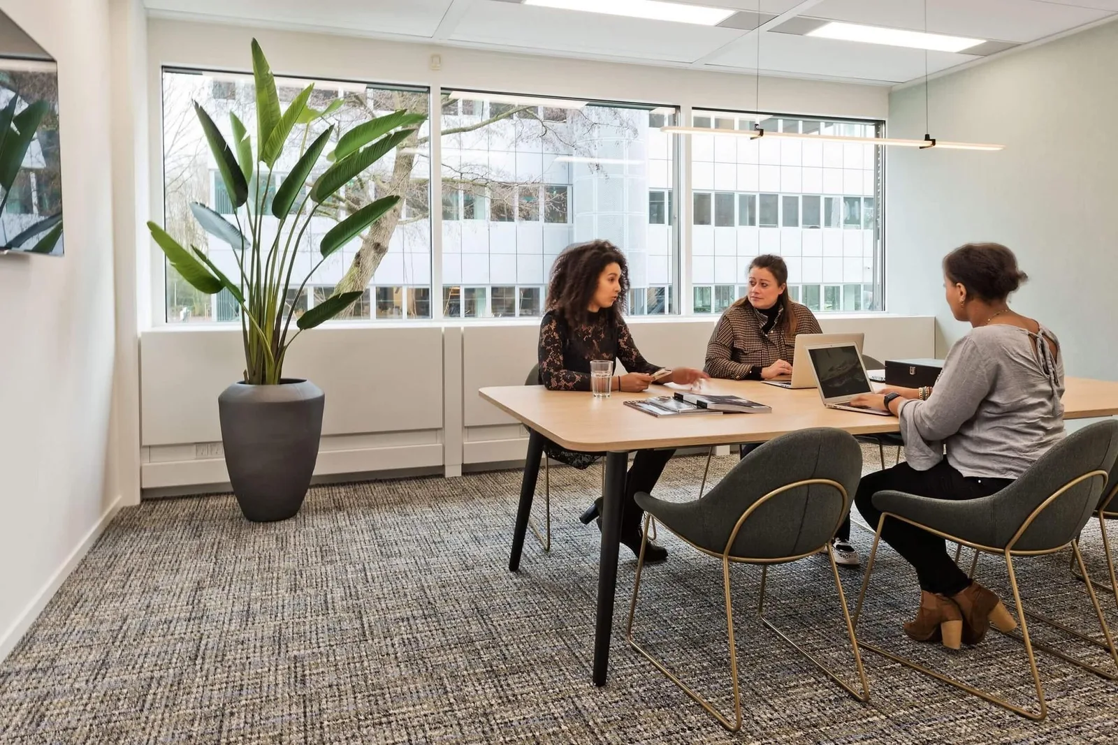 OfficeZ Bavinckhouse, Meeting room for 6 people, Amstelveen