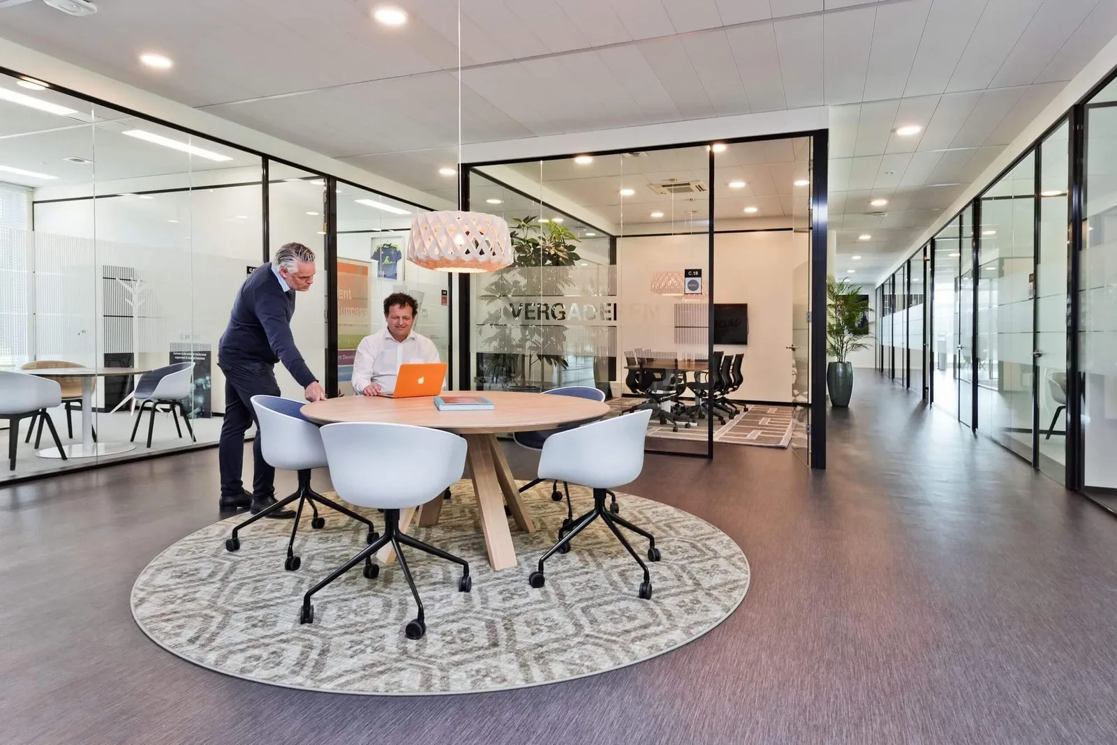 OfficeZ Commerce Parc, Salle de réunion 4 personnes, Amstelveen