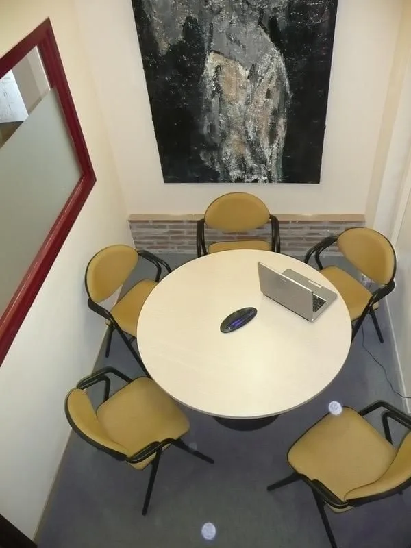 Oficentre, Sala de reuniões para 5 pessoas, Sabadell