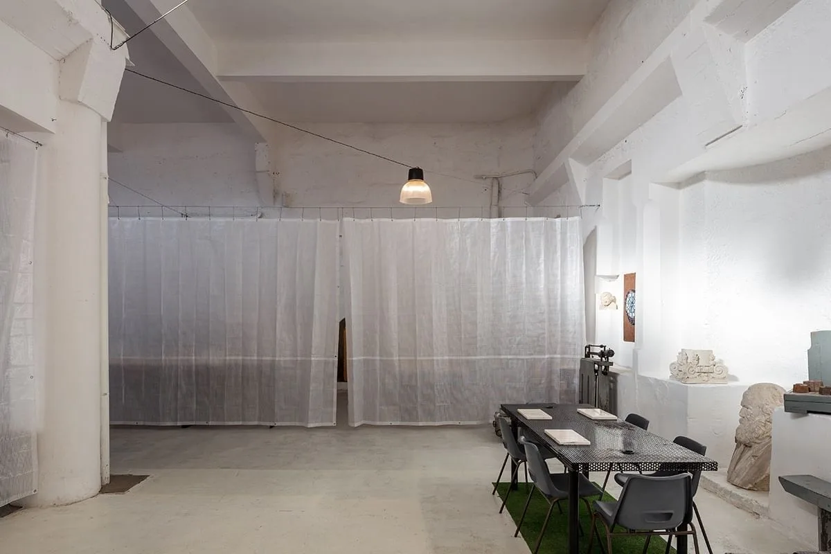 OFICINA 2, Sala de reuniones para 6 personas, Oporto