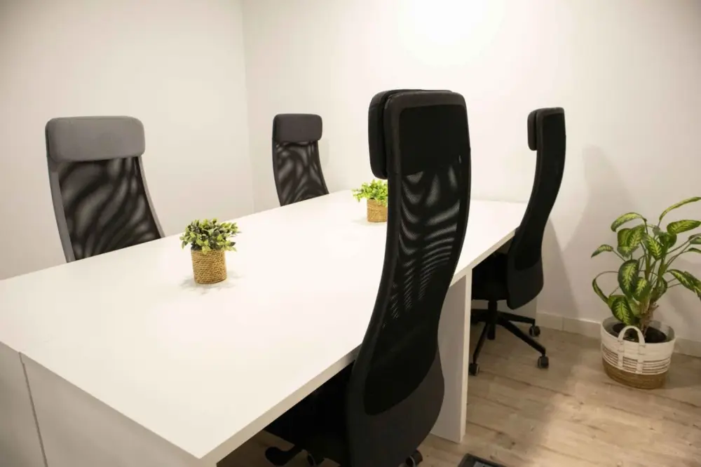 Cink Coworking Manoteras, Oficina Privada 4 personas, Madrid