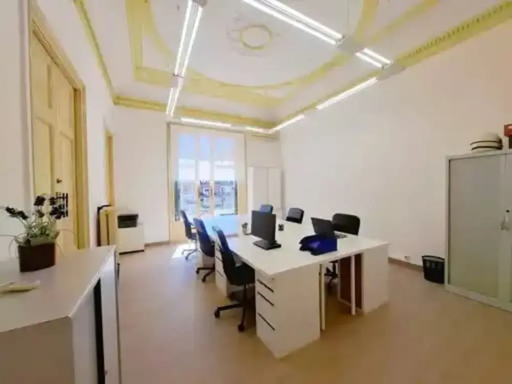 Coworking Arago 308, Oficina Privada 6 personas, Barcelone