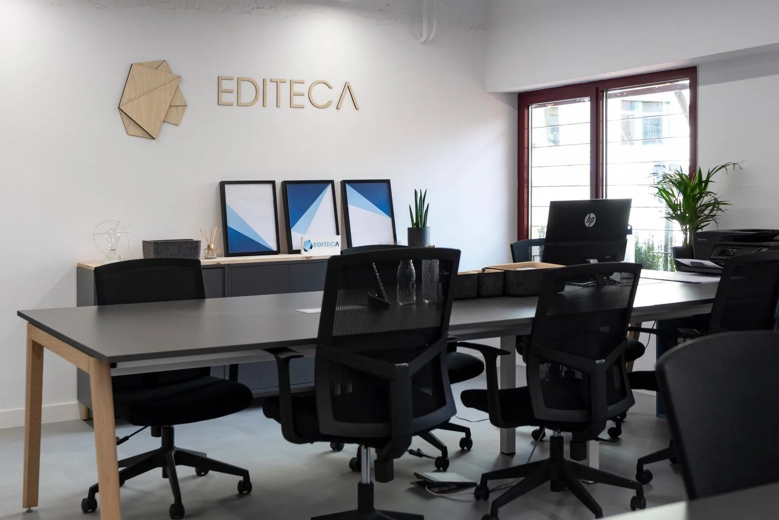 Oficinas Ferrocarril 37, Private office, 6 desks, Madrid