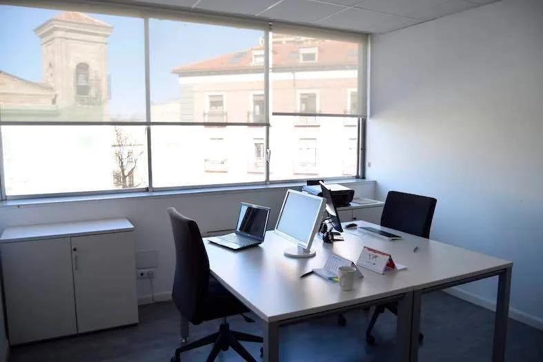 Oficinas Ya Callao, Private office, 2 desks, Madrid