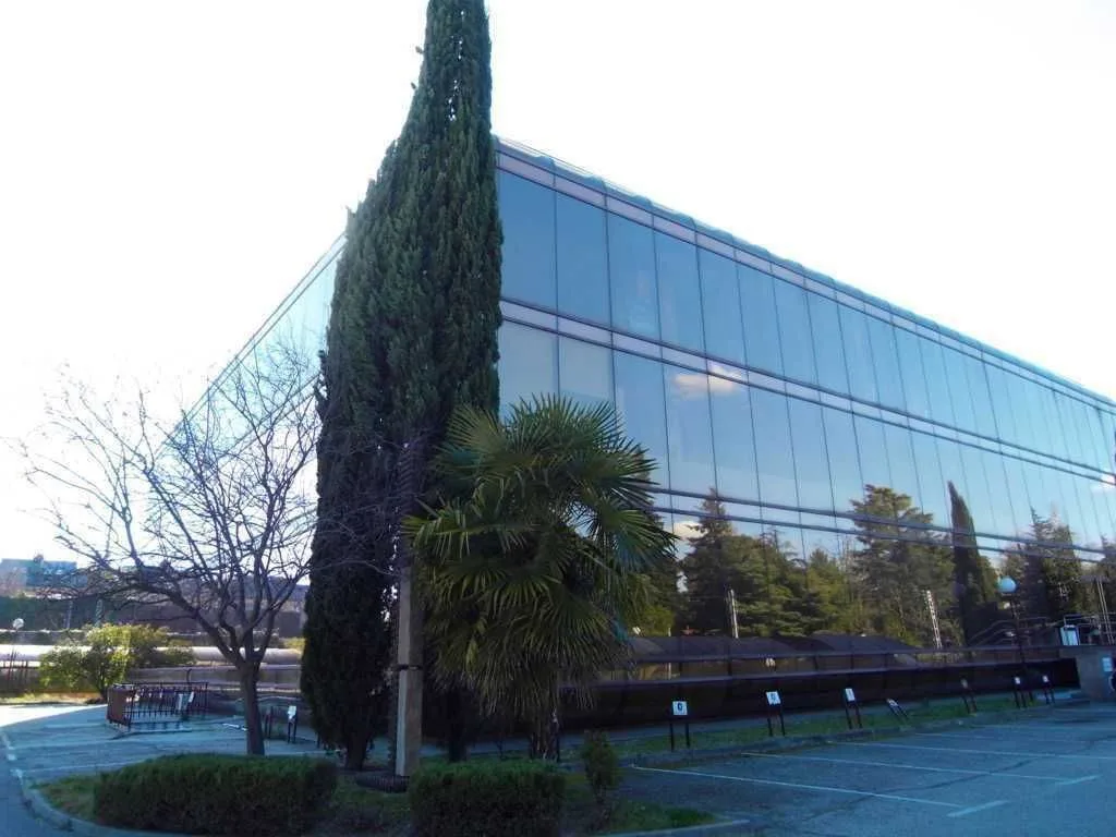Oficinas Ya Pozuelo, Building facade, Majadahonda