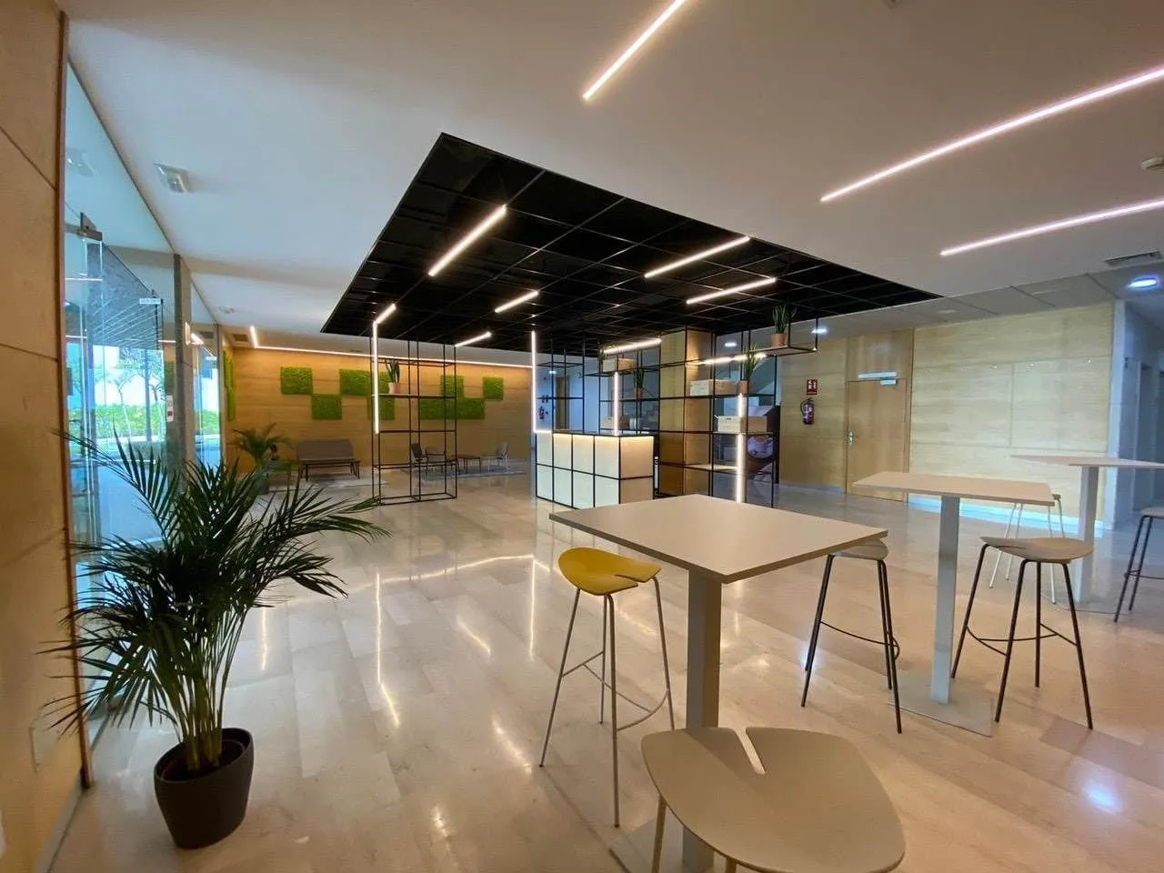 Oficinas Ya San Sebastian De Los Reyes, Recepción, San Sebastián de los Reyes