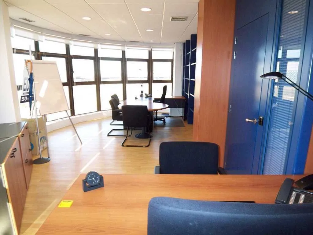 Oficinas Ya Las Tablas, Despacho privado con 2 puestos, Alcobendas