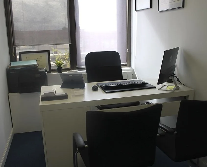 Ofiflex, Private office, 1 desk, Madrid