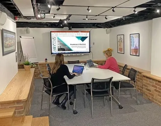 The Old Counting House, Meeting room for 6 people, Wallingford
