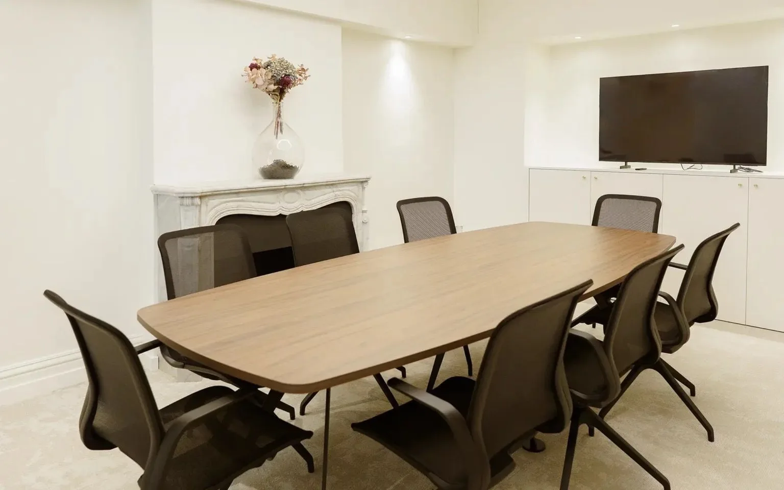 Omniia Turenne, Besprechungsraum für 8 Personen, Bordeaux