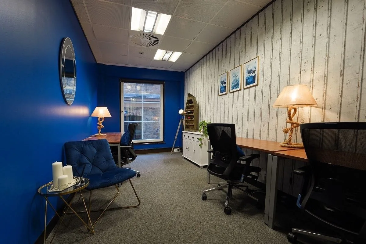 One Avenue Group - Birchin Court, Private office, 3 desks, London