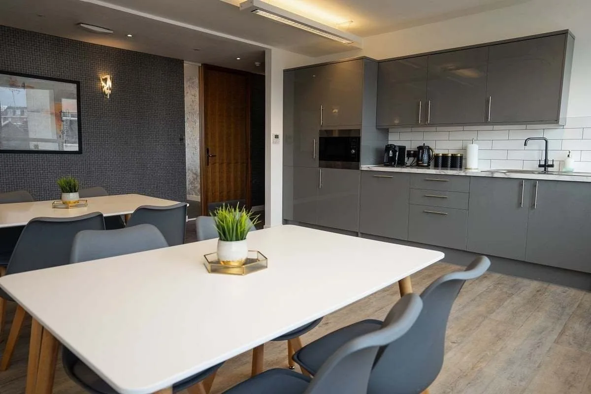 One Avenue Group - Meridien House, Kitchen, London