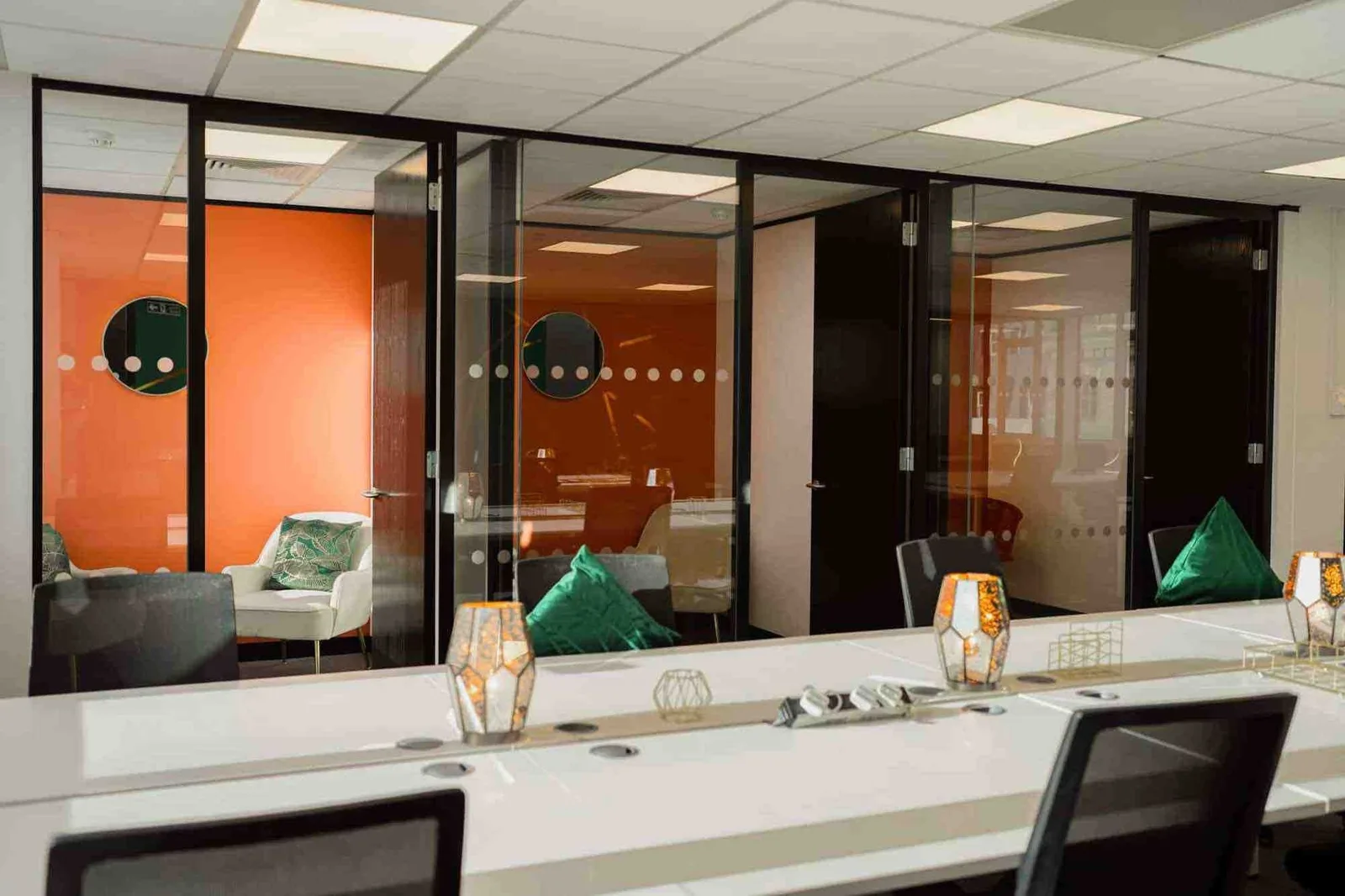 One Avenue Group - Southwark Street, Open-plan office, London